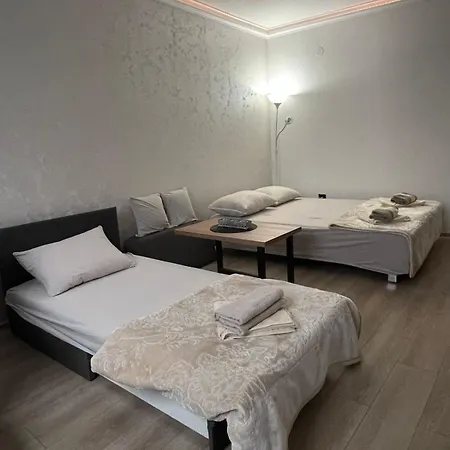 Apartment Silver Bg